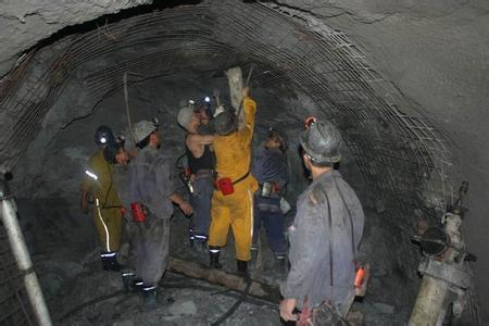 承留镇工程爆破中的危险因素分析以及应对工程爆破危险的措施